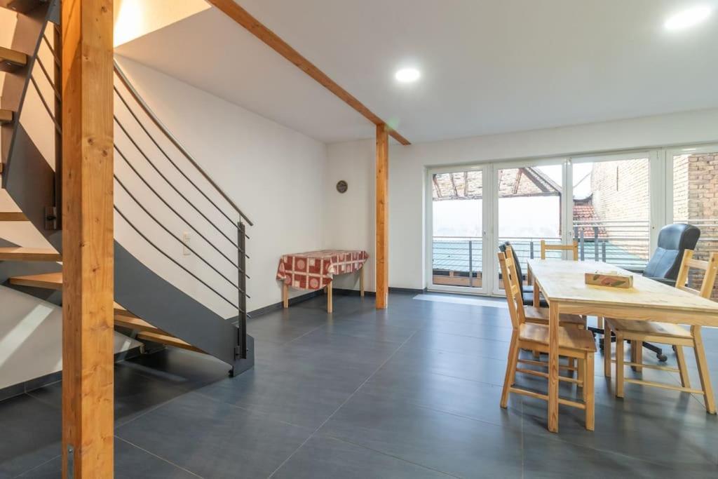 Maisonette-Wohnung Mit 5 Schlafzimmern Wörrstadt Buitenkant foto
